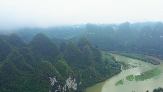 桂林 阳朔 兴坪 九马画山 云海 漓江