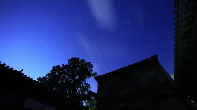 乡村星空银河星轨