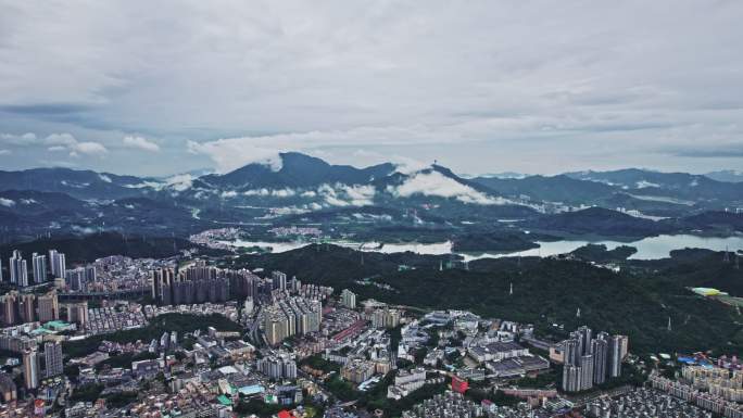 【航拍】深圳龙岗看梧桐山云海深圳水库