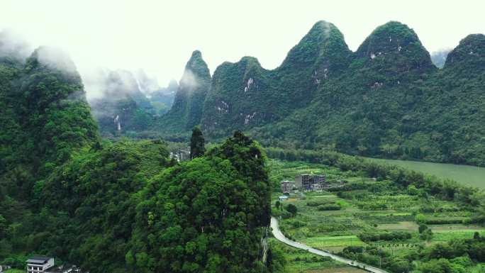 桂林 阳朔 兴坪 九马画山 云海 漓江