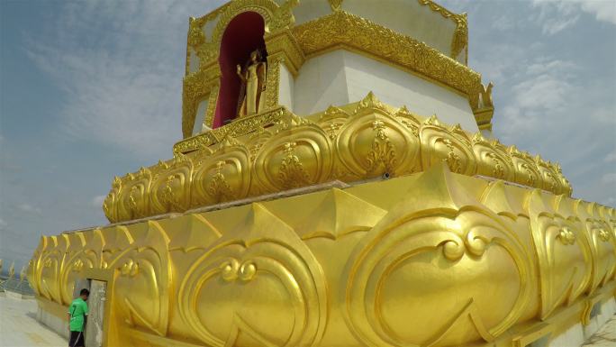 泰国国王和省瓦特普拉马哈绝地奇蒙孔神庙
