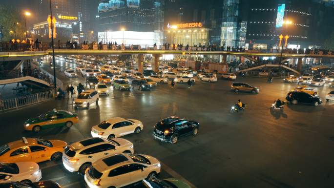 夜间城市交通视图拥挤城市城市交通城市夜景