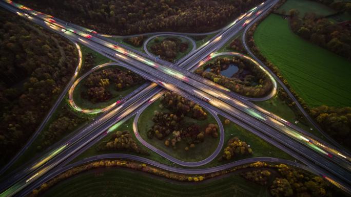 高速公路互通立交鸟瞰图
