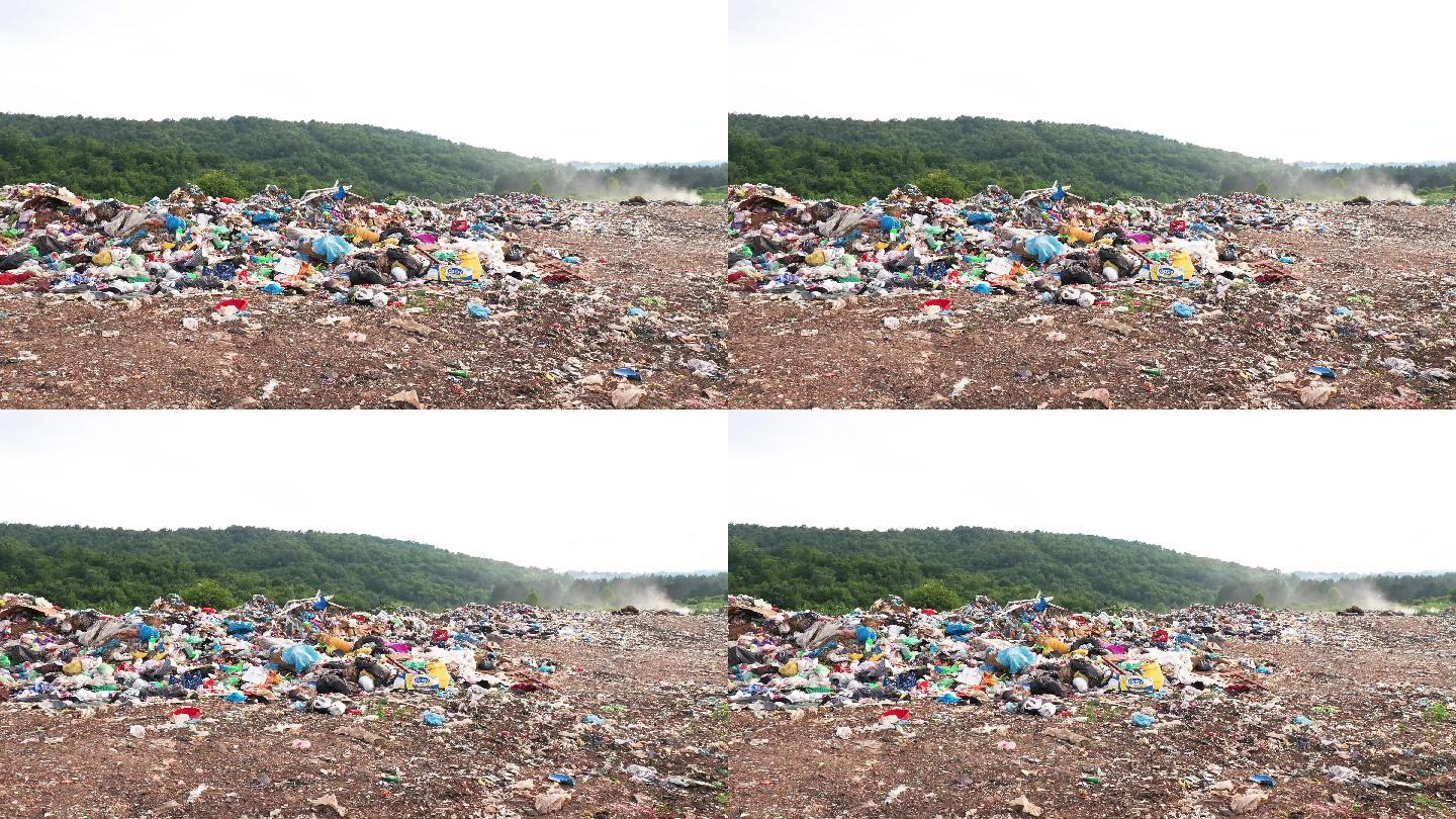 垃圾堆放场堆积如山分类焚烧发电