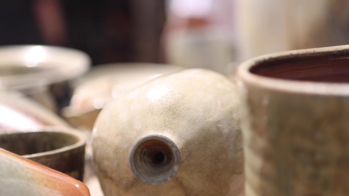 浅焦锅，传统窑炉的陶罐和粘土制品