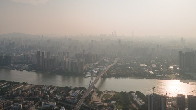 雾霾天气下的广州城市天际线日出延时航拍
