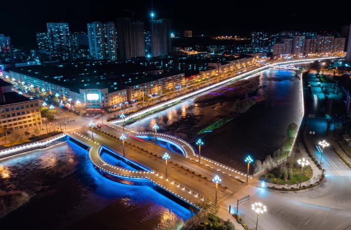 青海乐都湟水大桥夜景航拍延时摄影