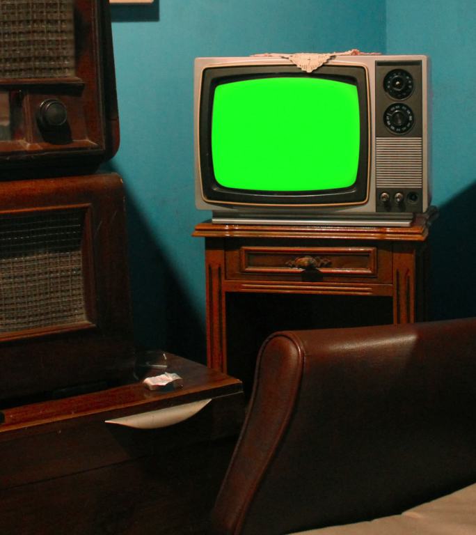 复古客厅复古电视，彩色按键屏幕