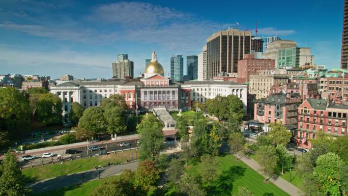 马萨诸塞州议会大厦和波士顿公共航空公司