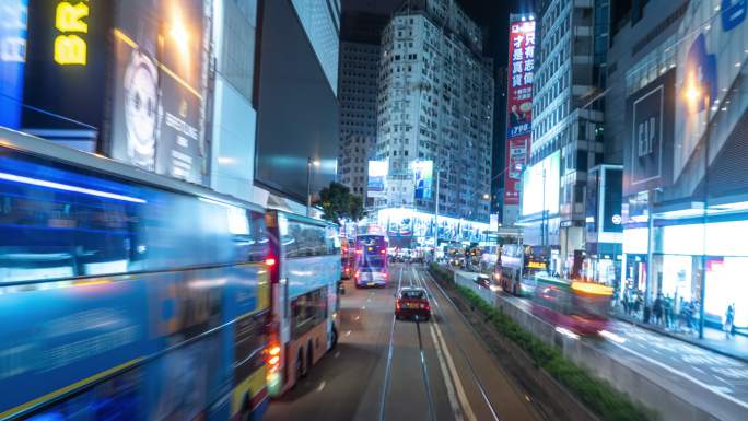 香港城的延时有轨电车快速运行。