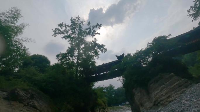 四川省绵阳市安州区罗浮山漂流-姊妹桥