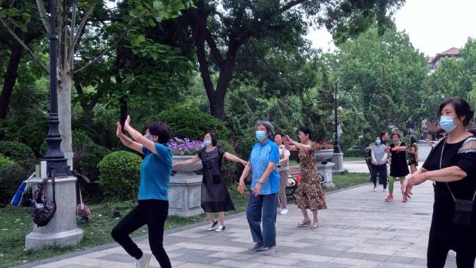 4k广场舞 大妈 生活 幸福 老年生活