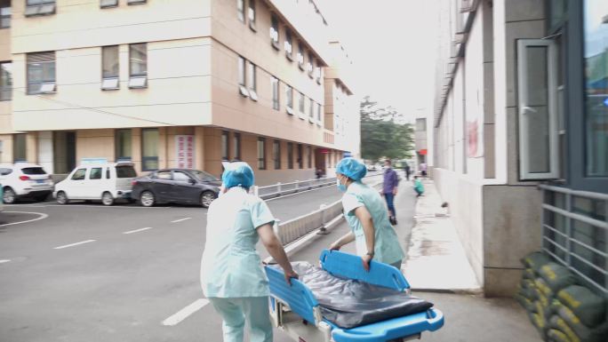 4K救护车医院120急救抢救