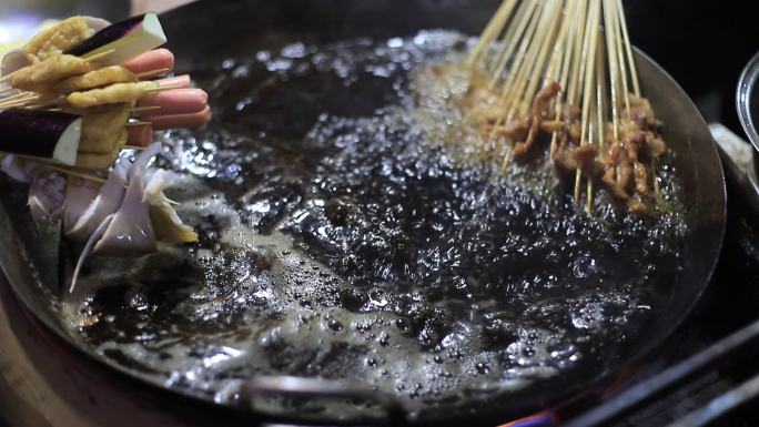 乐山特色美食乐山烧烤油炸串串小吃