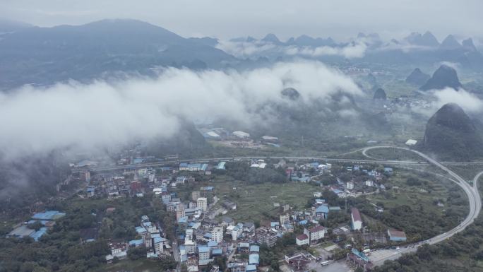 桂林 市区 云海 下雨 航拍