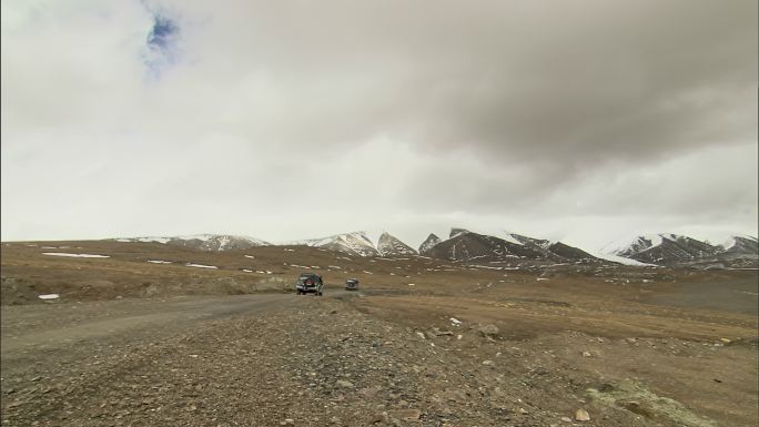 行驶的汽车 北国风光 冰原雪山 自然风光