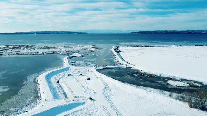 西雅图海岸冰海和奥林匹克山脉鸟瞰图