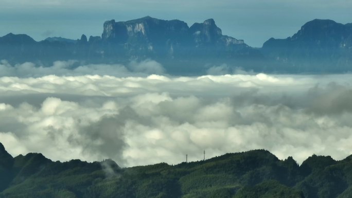 武陵源航拍天门山云海