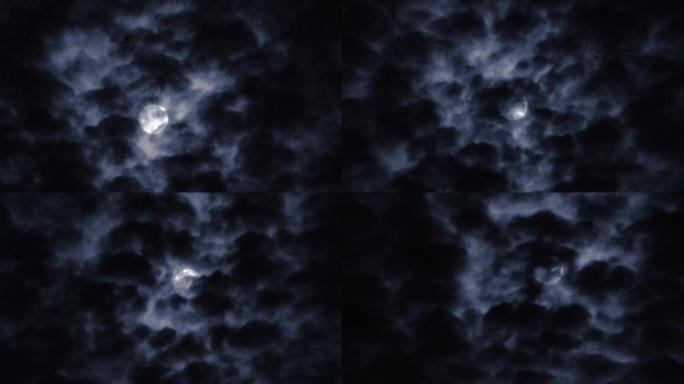月亮在乌云中穿行