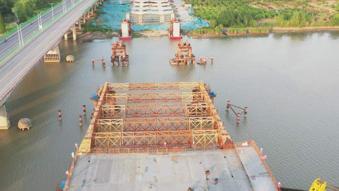 宿迁北京路高架运河大桥施工航拍2022年