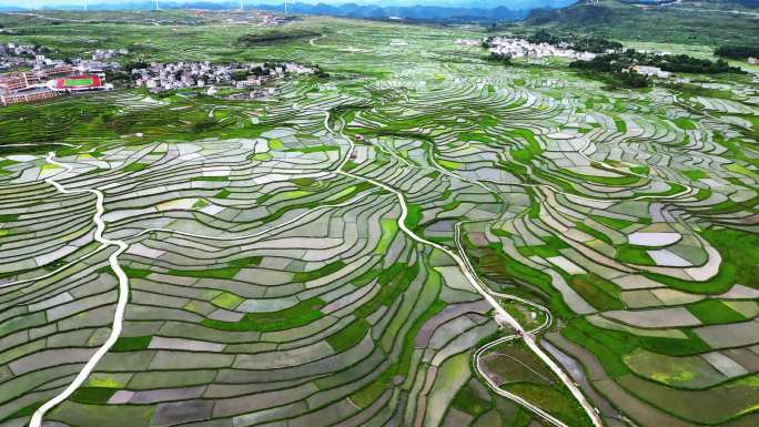 航拍山区梯田山区耕种农村风景春种秋收水稻