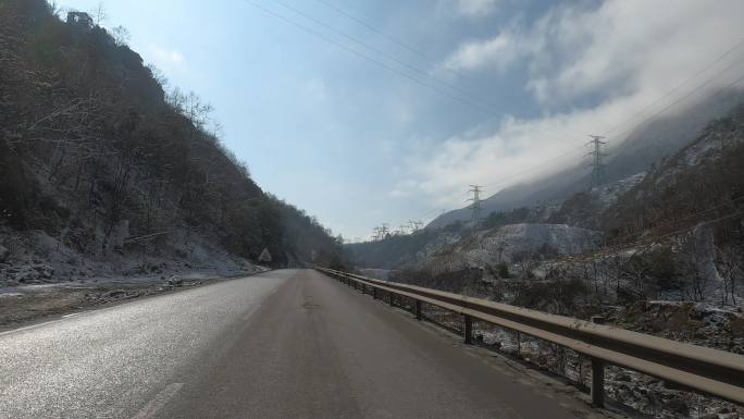 川藏高原公路景象