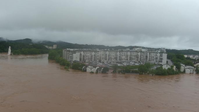 洪水围城