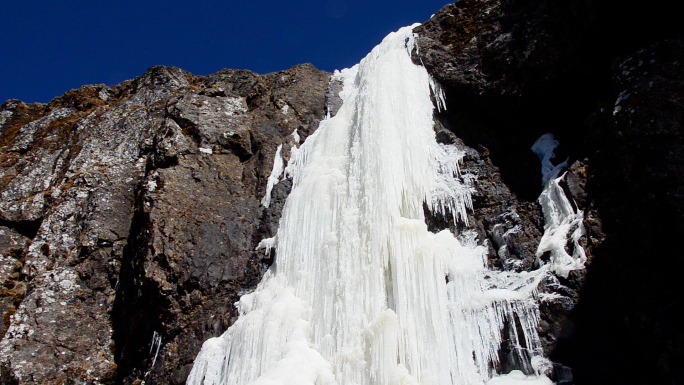 冰瀑 冰花冰柱 冰雪融化 水滴