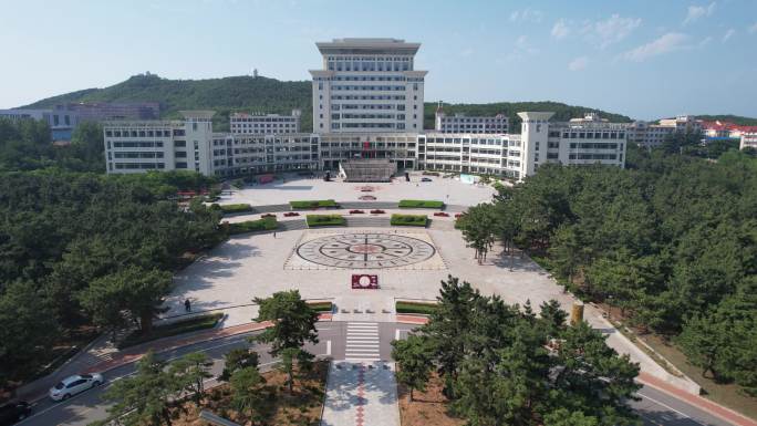 航拍山东大学威海校区图书馆