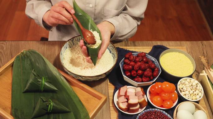 厨师包粽子特写食物食材美食节目特色小吃