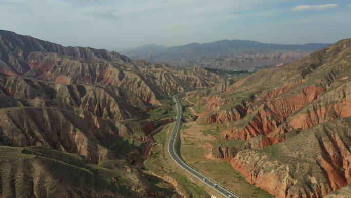 甘肃临夏东乡县折红公路峡谷自然风光航拍