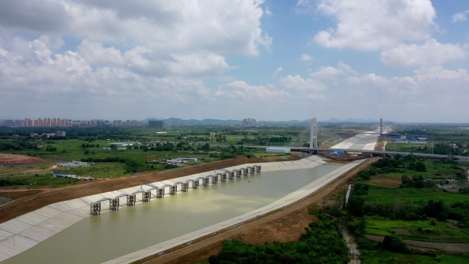 引江济淮跨流域调水工程