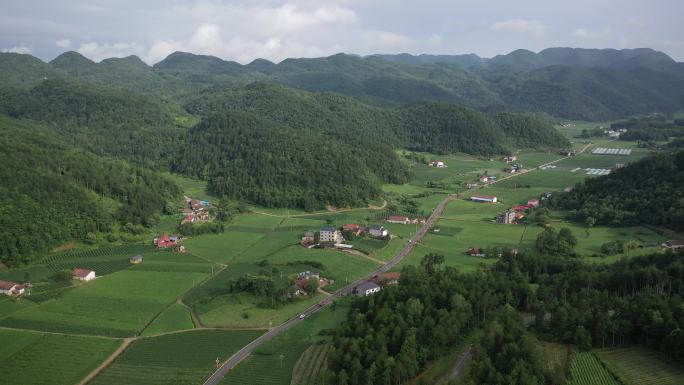 湖北宜昌市兴山县郭家店乡村田野自然风光