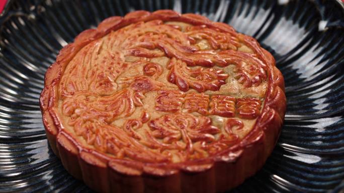月饼创意摆拍特写中秋节月饼中秋节糕点中国