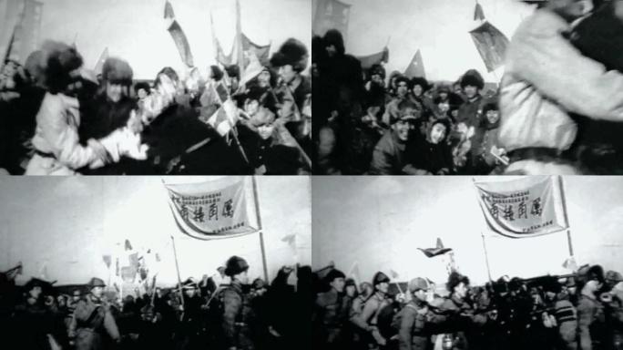 1953年 人民群众欢送解放军