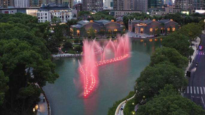 一大会址夜景音乐喷泉