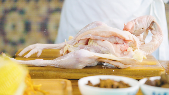 新疆大盘鸡制作过程