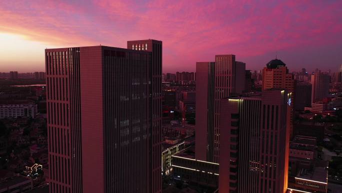 夕阳建筑 产业园办公写字楼 城市夕阳晚霞