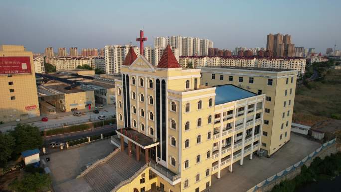 临沂柳青河基督教堂航拍外景全景宗教十字架