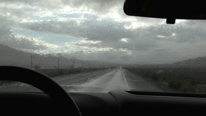 越野车雨刮器