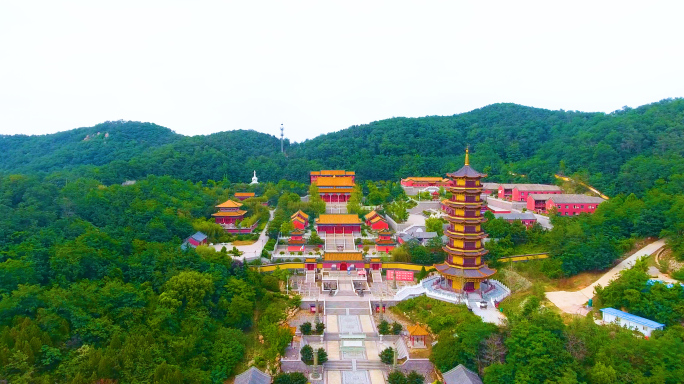 航拍青岛小珠山菩提寺4K