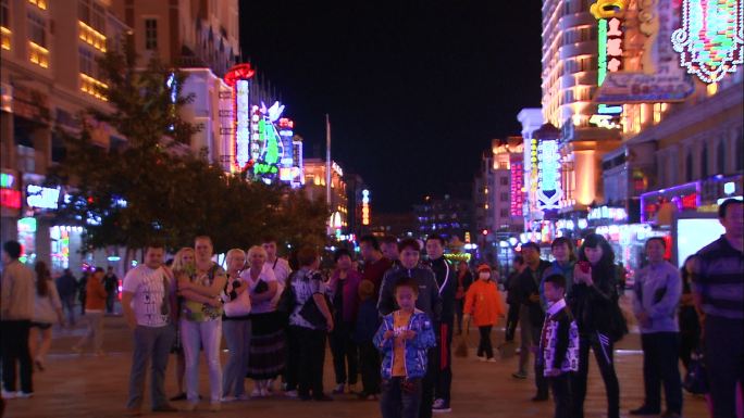 夜景 街拍 人流 国外空镜