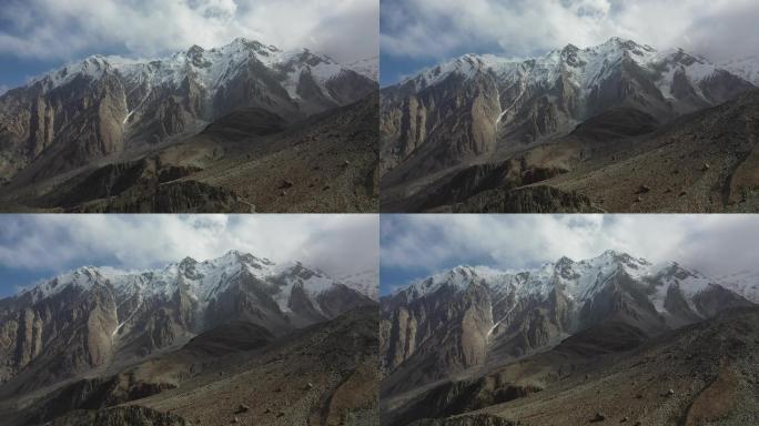 原创 新疆喀什帕米尔高原公格尔峰风光