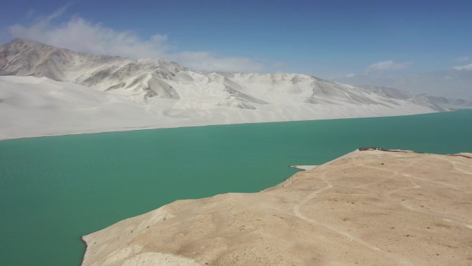 原创 新疆阿克陶县白沙湖白沙山自然风光