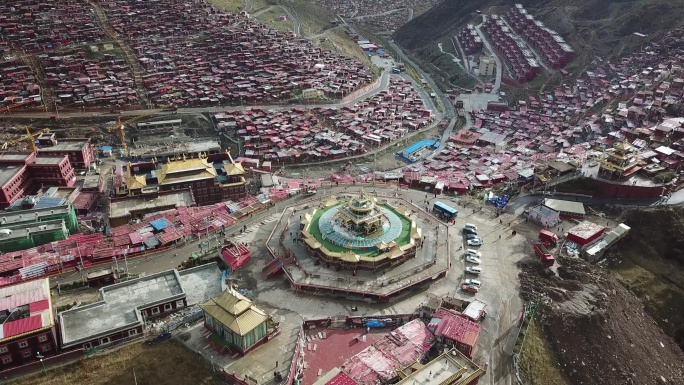 甘孜色达佛学院川藏线旅游自媒体VLOG