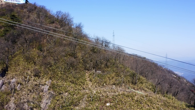 安吉云上草原高山旅游度假区索道航拍