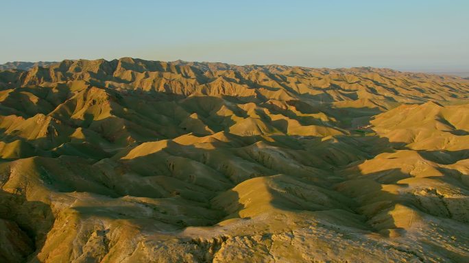 直升机航拍内蒙古鄂尔多斯市库布齐沙漠