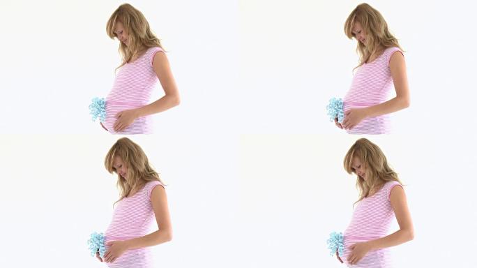 孕妇摸着肚子特写孕妇摸着肚子怀孕孕妇