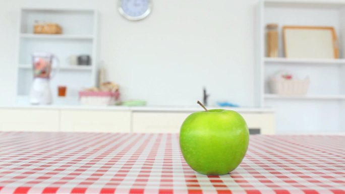 厨房里的水果特写橙子早餐桌餐桌