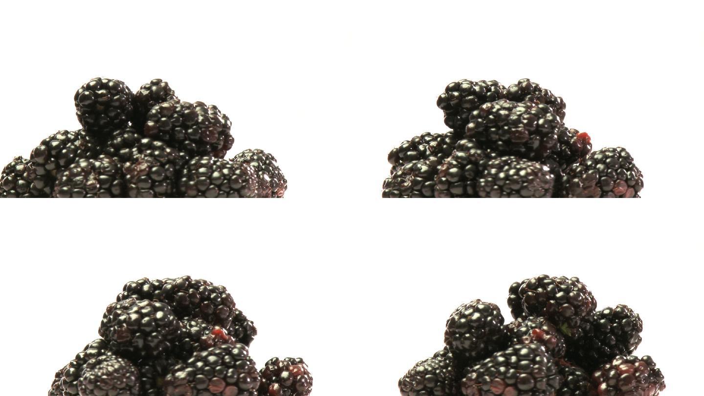一堆黑莓特写果实